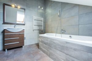 Vijf verschillende tegelsoorten voor je volgende badkamer renovatie